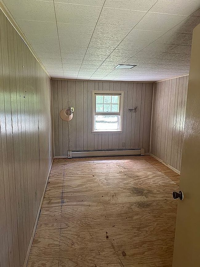 Photo of 29 Orchard Hill Rd, Newtown, CT