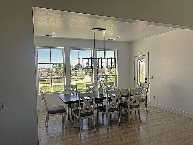 Photo of 18994 Vista Soleada Ln, Caldwell, ID