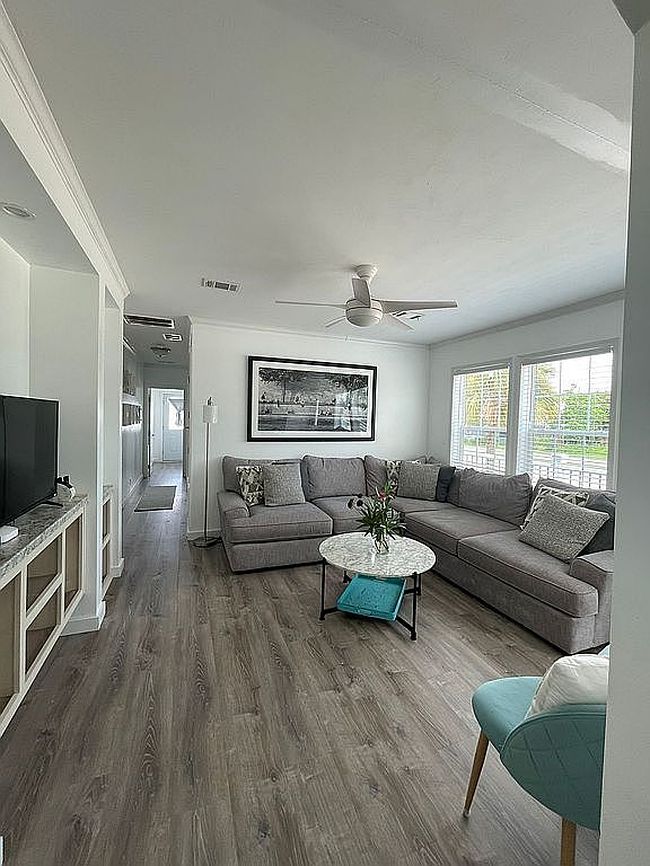 Photo of 409 Florida Ave, Mexico Beach, FL