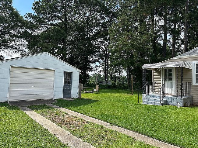 Additional photo 3 of property located at 13 California Ave