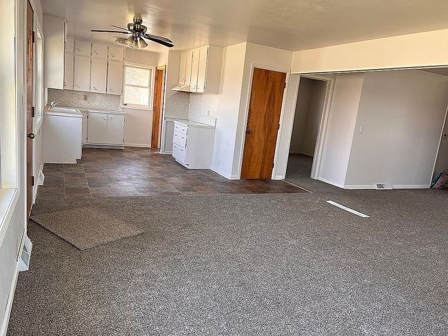 Image of 6418 Independence Ave