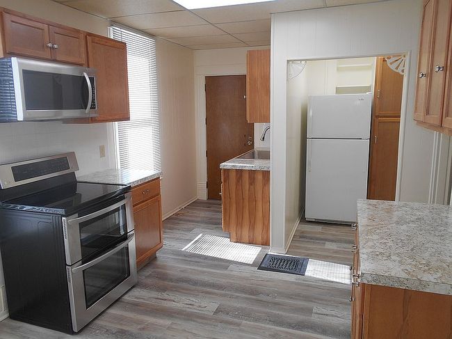 Image of 801 N Washington St