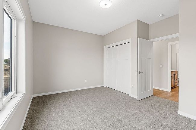 Additional photo 2 of property located at 605 Northwood Pl