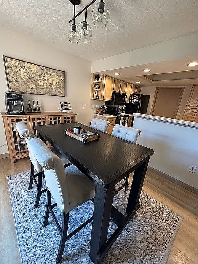 Image of 1027 Willow Bluff Dr