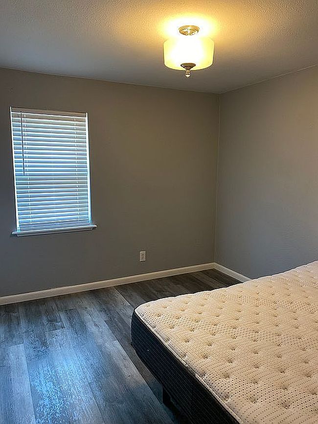 Photo of 1411 Normandy Dr, Wichita Falls, TX