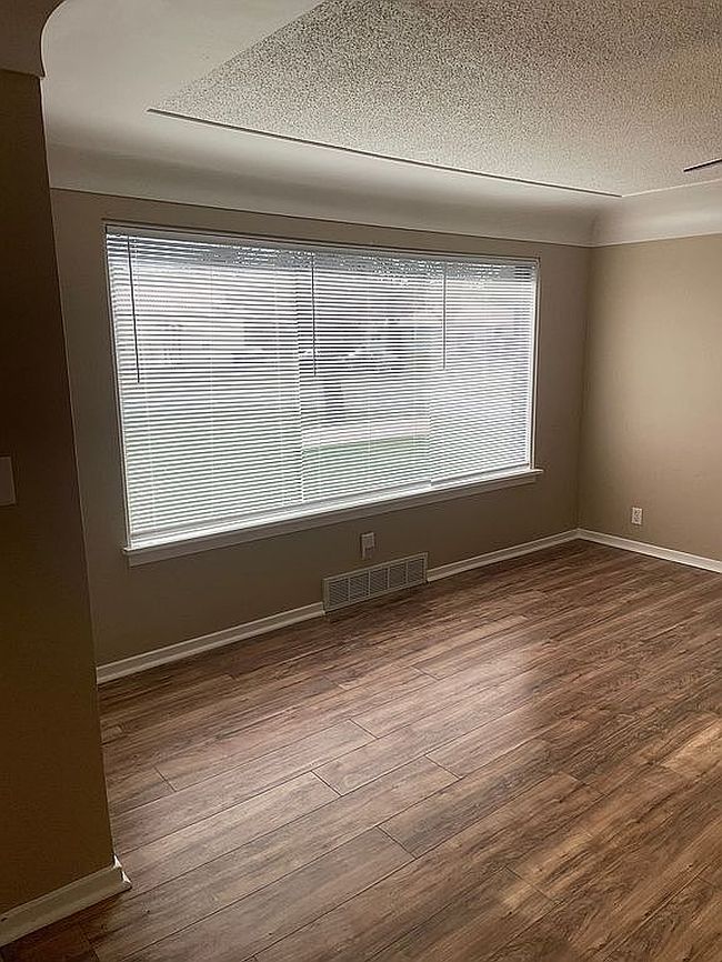 Image of 2190 Bock Rd