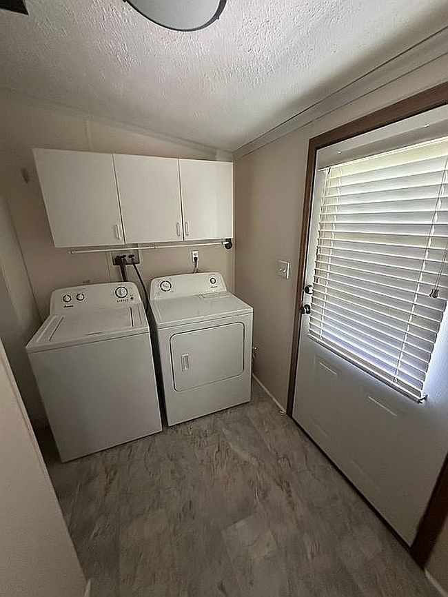 Preview of property located at 475 White Oak Ct
