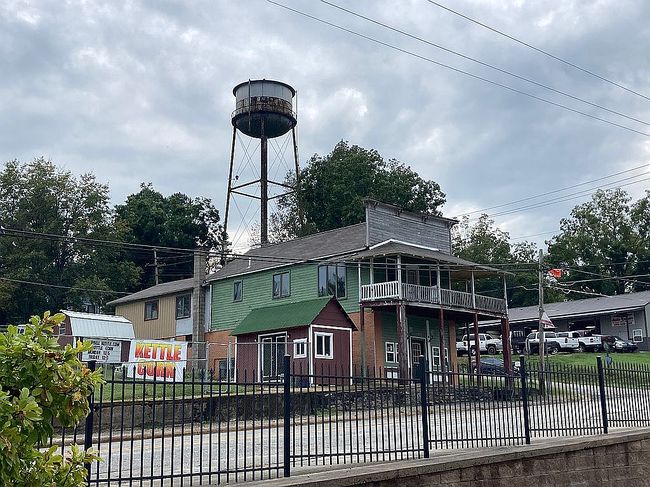 480 Main St, Mammoth Spring, AR