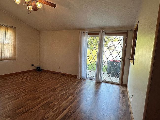 Photo of 108 Summit Dr, Zanesville, OH