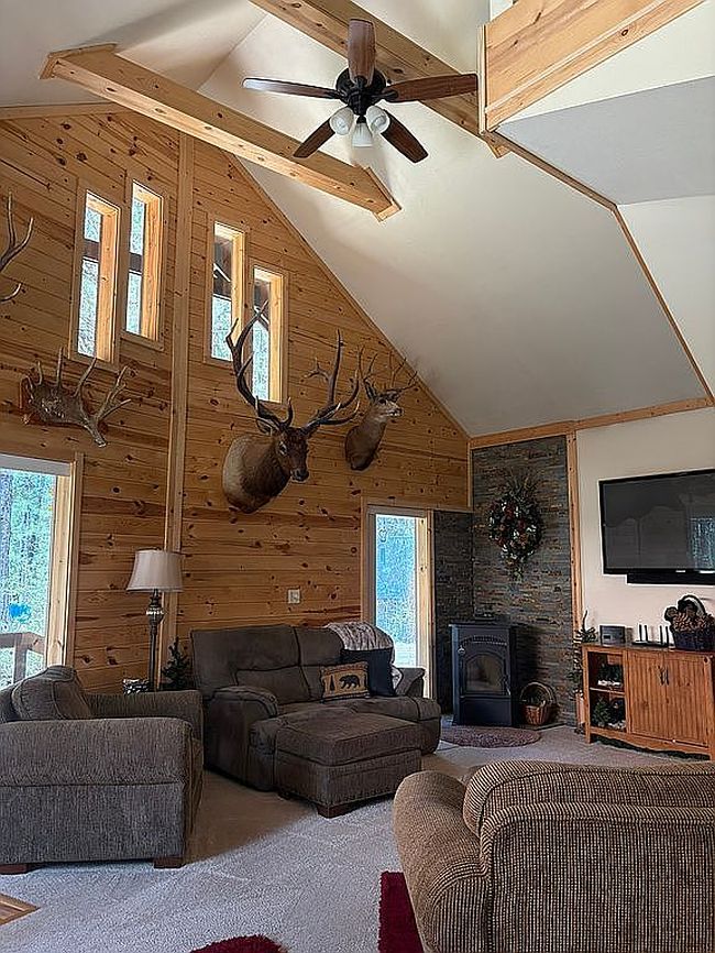Photo of 545 Blaine Rd, Placerville, ID