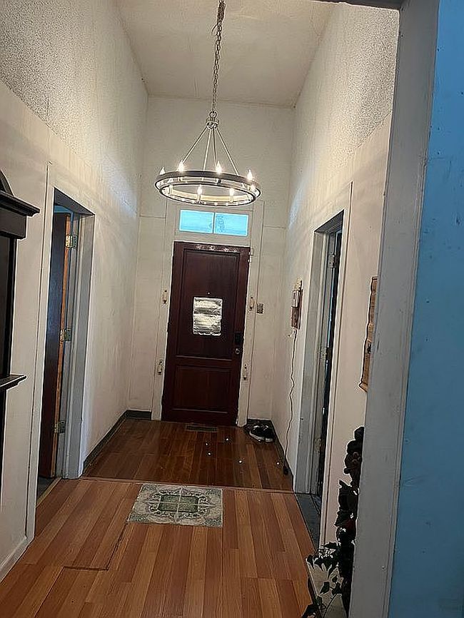Additional photo 3 of property located at 3902 Pascagoula St