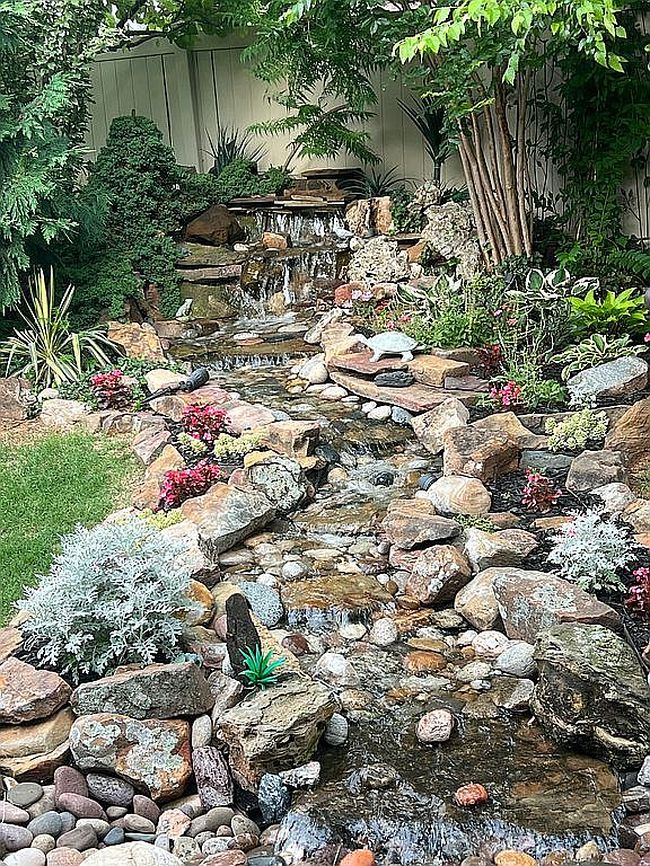 Additional photo 3 of property located at 16305 Napa Cir