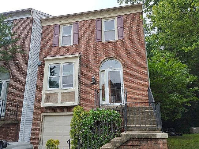 Photo of 8108 Squirrel Run Rd, Springfield, VA