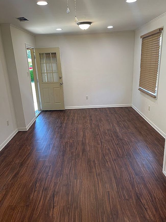 Image of 112 Curtis St