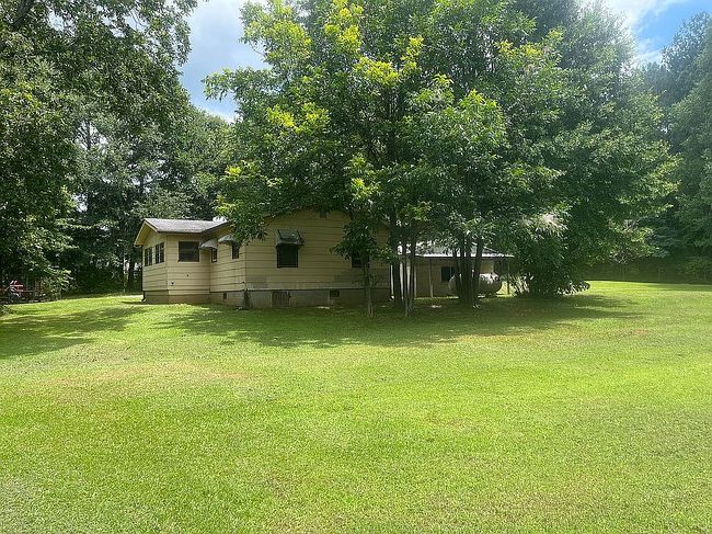 Photo of 274 Bowden Rd, Ellenwood, GA