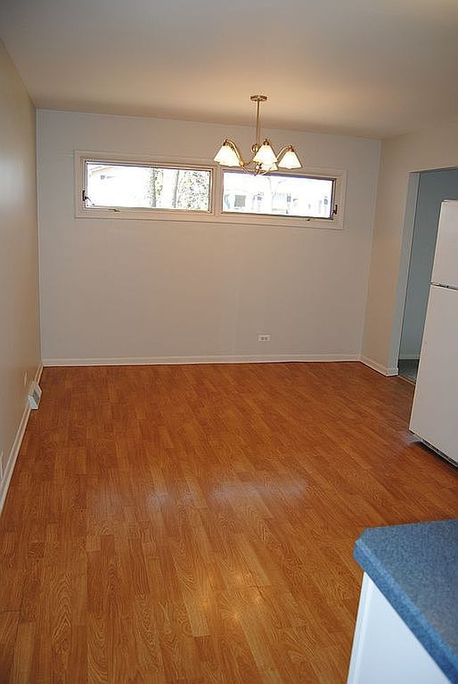 Photo of 1321 S Vail Ave, Arlington Heights, IL