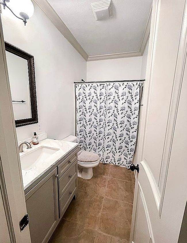 Photo of 811 Comfort Ln, Jennings, LA