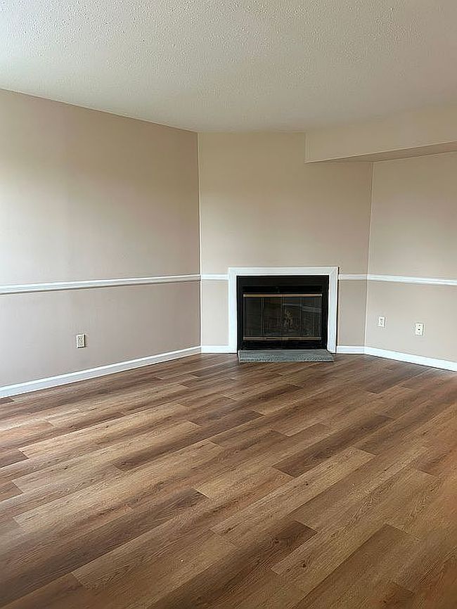 Photo of 3407 Whispering Hills Dr #3407, Chester, NY