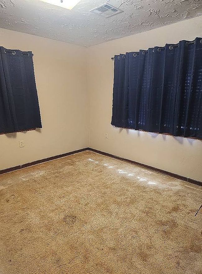 Photo of 1125 S 12th St, Blackwell, OK