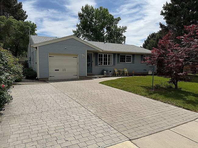 Image of 961 1st St