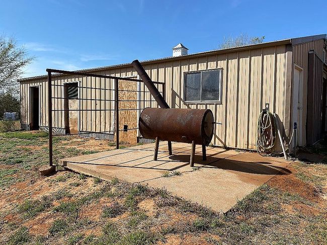 Image of 2459 Ne Well Rd
