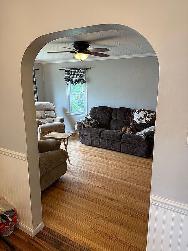 Image of 315 N Hibbard St