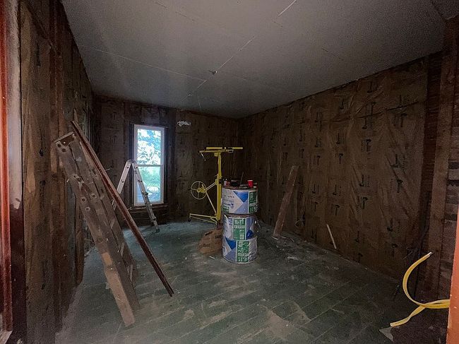 Image of 5704 Coach Rd