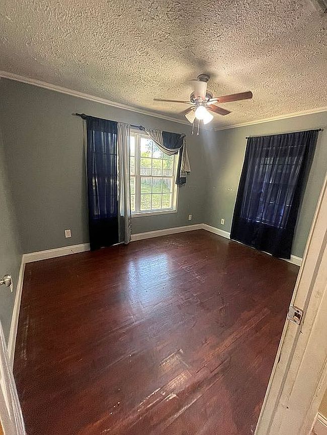 Photo of 156 Gateway St, Wills Point, TX