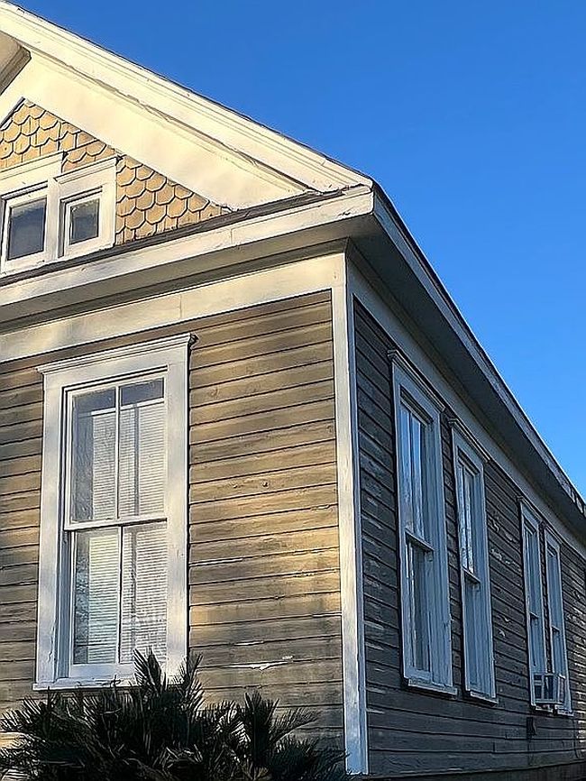 Image of 921 Arlington St
