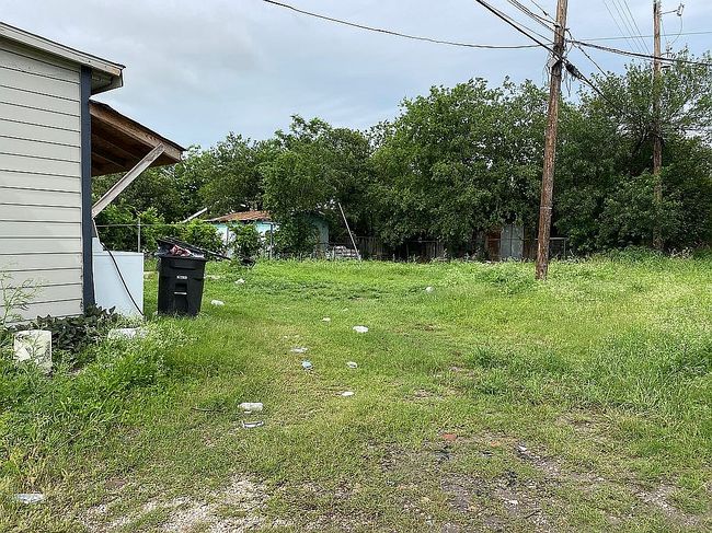 Photo of 311 Nw 24th St, San Antonio, TX