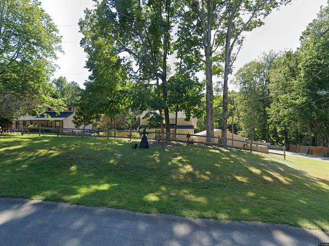 Photo of 6614 Riverwood Rd, Walkertown, NC