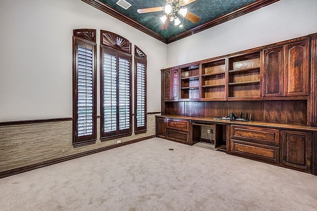 Photo of 6412 Willow Creek Dr, Plano, TX