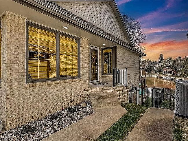 Preview of property located at 3167 W Keywest Ct