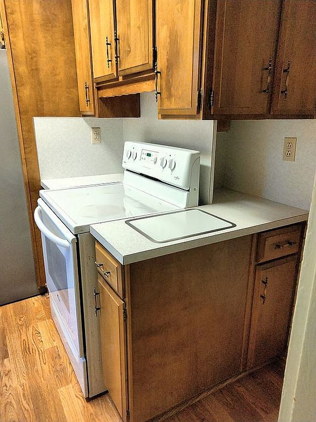 Photo of 137 N 8th Ave, Pocatello, ID