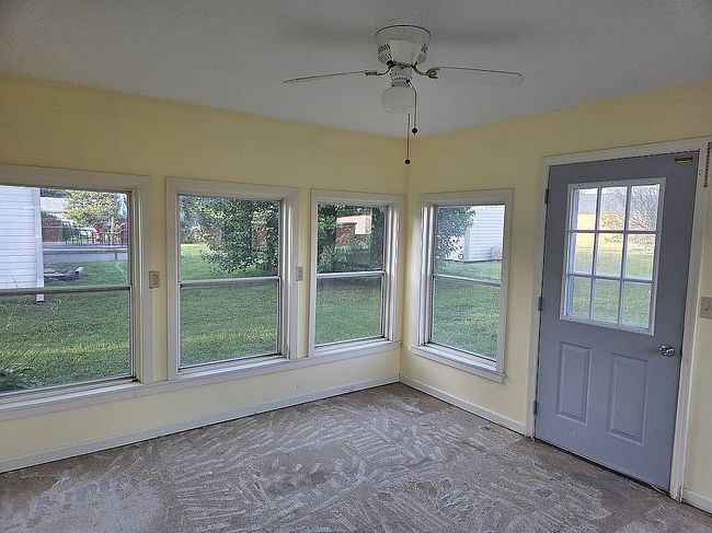 Photo of 307 W Railway St, Huxley, IA