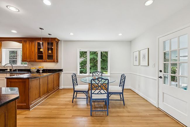 Photo of 2812 N Dinwiddie St, Arlington, VA