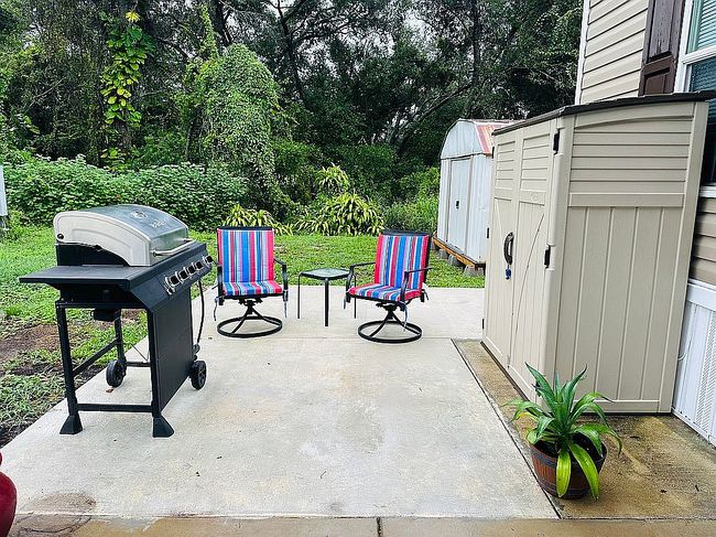 Additional photo 2 of property located at 9565 Red Run Dr