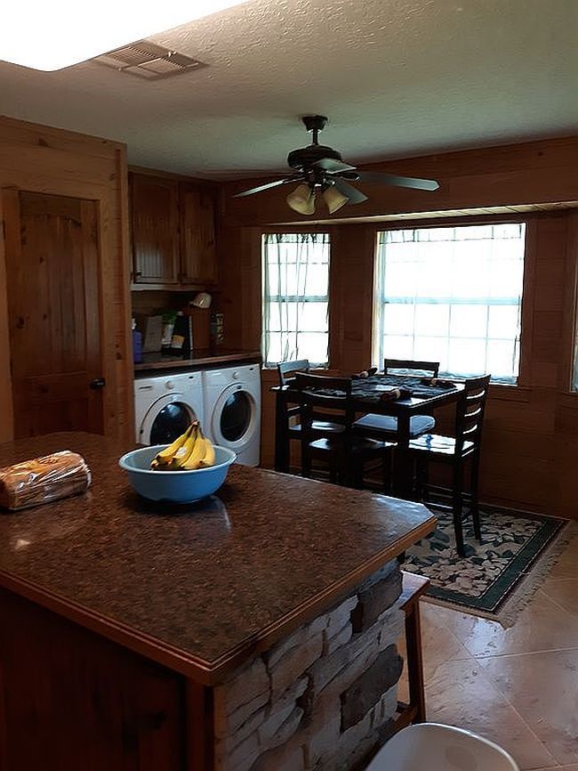 Image of 4889 Ellis Dr