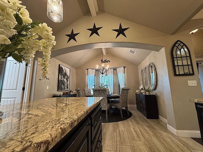 Additional photo 2 of property located at 1105 Williams Ave