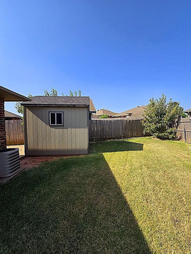 Photo of 8517 Sw 39th St, Oklahoma City, OK