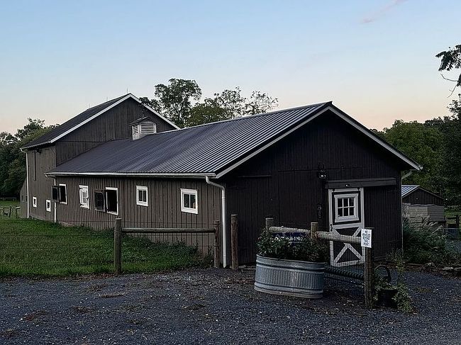 Preview of property located at Durham Rd