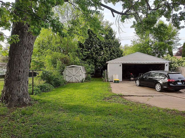 Image of 1411 Bauman Ave