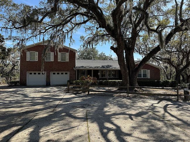 Image of 3495 Bonnetts Dr