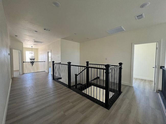 Additional photo 1 of property located at 4908 Farrier Ct