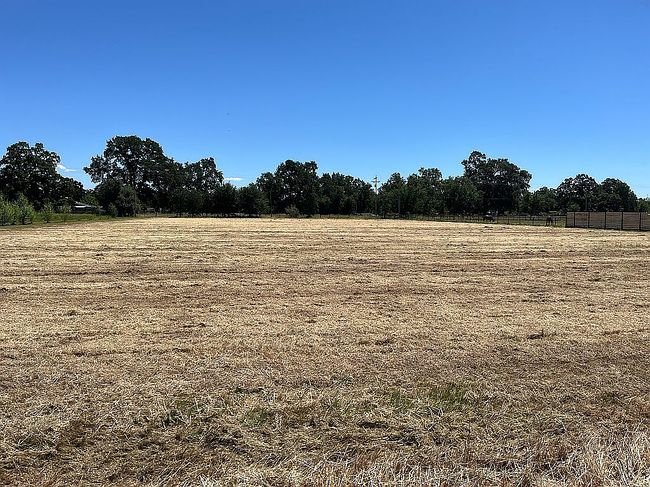 Sleeping Bull Ln, Cottonwood, CA