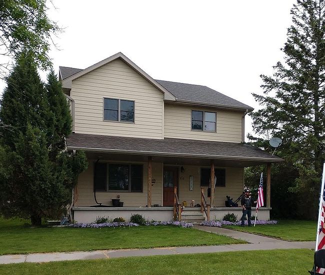 Image of 312 3rd St Sw