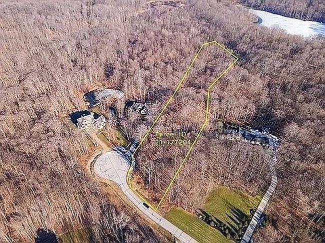 Photo of Lot 19 Sutton Place, Chardon, OH