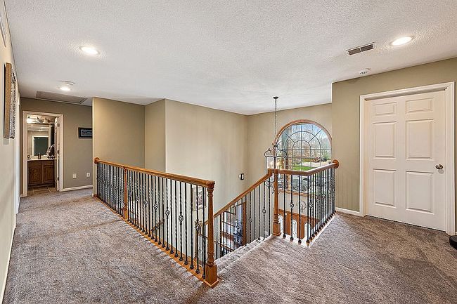 Image of 4213 Ne Kennesaw Rdg