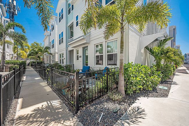 Image of 2400 Ezzell Ct