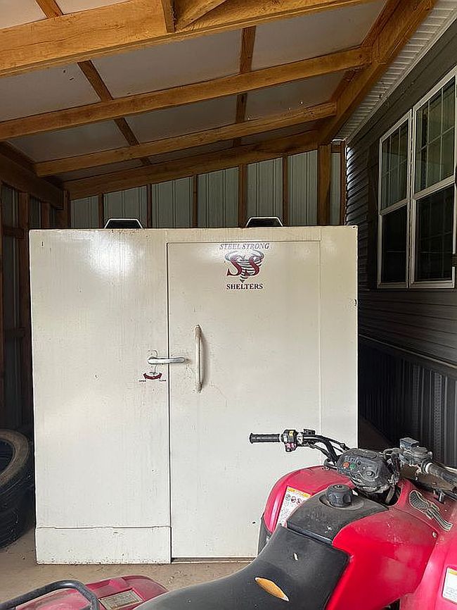 Photo of 1704 N Pine St, Vivian, LA